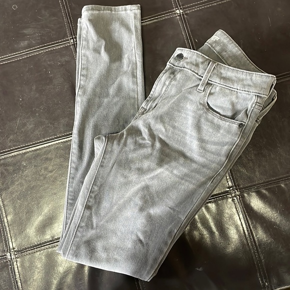 Old Navy Rockstar Jeans - Picture 1 of 3